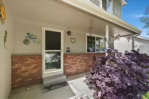 363 Sun Mountain Dr, Loveland, CO 80538 - Photo 2