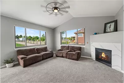 4530 Carmichael Ct, Brighton, CO 80603 - Photo 8
