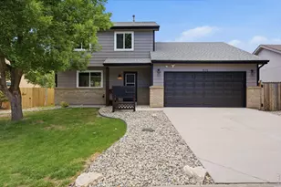 526 Suntrail Dr, Loveland, CO 80538 - Photo 2