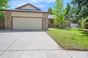 540 Redwood Cir, Berthoud, CO 80513 - Photo 4