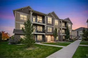 4672 Hahns Peak Dr, Loveland, CO 80538 - Photo 2