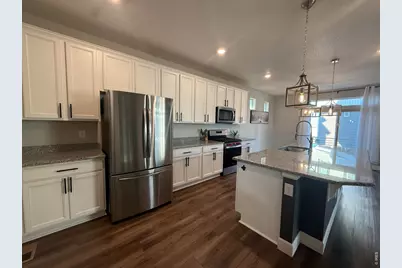 10118 E Zeno St, Commerce City, CO 80022 - Photo 14