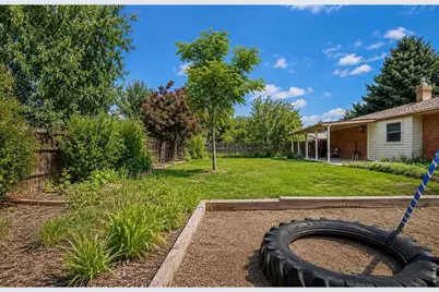 2164 27th Ave, Greeley, CO 80634 - Photo 2