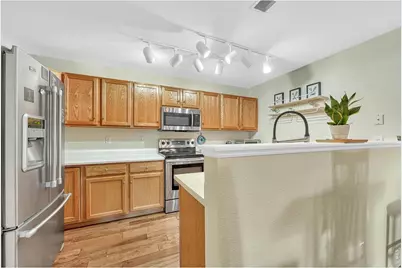 4251 S Blackhawk Cir #3C, Aurora, CO 80014 - Photo 8