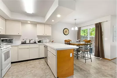 1637 Westbridge Dr #B4, Fort Collins, CO 80526 - Photo 4