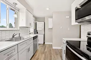 221 Chestnut St, Windsor, CO 80550 - Photo 4