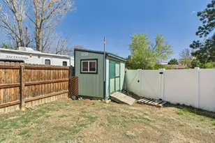 830 Ponderosa Ct, Eaton, CO 80615 - Photo 32