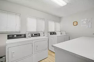 3460 S Poplar St S, Denver, CO 80224 - Photo 20