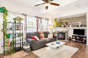 4973 S Dillon St, Aurora, CO 80015 - Photo 2