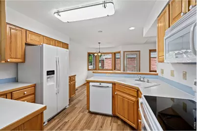 532 Trailwood Cir, Windsor, CO 80550 - Photo 14