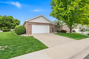 532 Trailwood Cir, Windsor, CO 80550 - Photo 6
