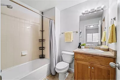 2152 E 11th St, Loveland, CO 80537 - Photo 14