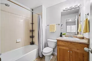 2152 E 11th St, Loveland, CO 80537 - Photo 14