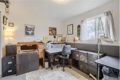 417 Clover Ln, Fort Collins, CO 80521 - Photo 8