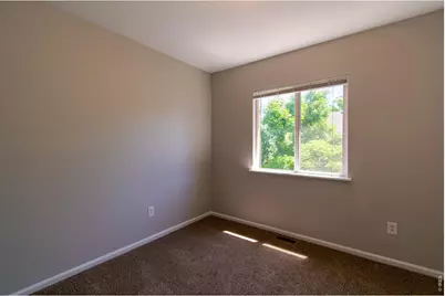 3326 Warren Farm Dr, Fort Collins, CO 80526 - Photo 22
