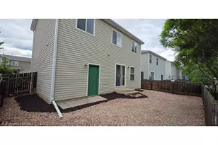 3326 Warren Farm Dr, Fort Collins, CO 80526 - Photo 2