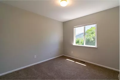 3326 Warren Farm Dr, Fort Collins, CO 80526 - Photo 20