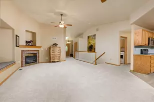 2517 Falcon Dr, Longmont, CO 80503 - Photo 10