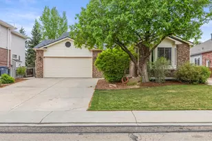 2517 Falcon Dr, Longmont, CO 80503 - Photo 2
