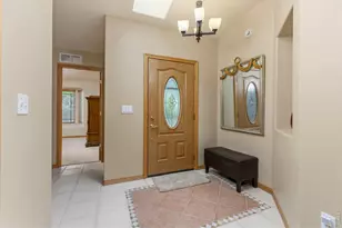 2517 Falcon Dr, Longmont, CO 80503 - Photo 6