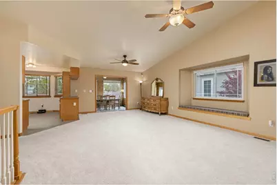 2517 Falcon Dr, Longmont, CO 80503 - Photo 8