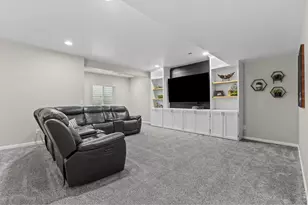 8370 Cherry Blossom Dr, Windsor, CO 80550 - Photo 36