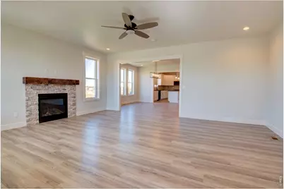 5705 2nd St Rd, Greeley, CO 80634 - Photo 8