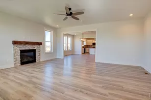 5705 2nd St Rd, Greeley, CO 80634 - Photo 8