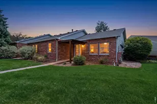 4262 Pin Oak Dr, Loveland, CO 80538 - Photo 2