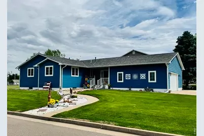 330 W Grant St, Haxtun, CO 80731 - Photo 1