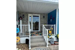 330 W Grant St, Haxtun, CO 80731 - Photo 4
