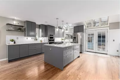 222 S Marion Pkwy, Denver, CO 80209 - Photo 2