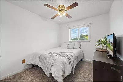 2421 34th Ave, Greeley, CO 80634 - Photo 14
