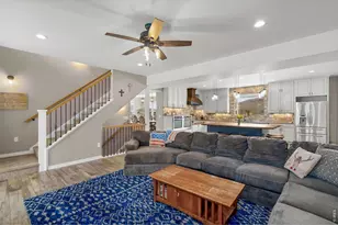 2051 Stove Prairie Rd, Bellvue, CO 80512 - Photo 12