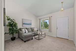 1461 Clover Creek Dr, Longmont, CO 80503 - Photo 2