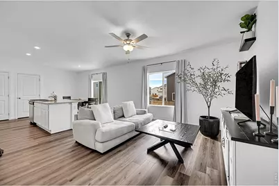 7411 E Big Thompson Cir, Frederick, CO 80530 - Photo 10