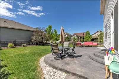 2080 Sicily Cir, Longmont, CO 80503 - Photo 30
