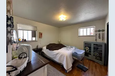 446 E 4th St, Loveland, CO 80537 - Photo 46