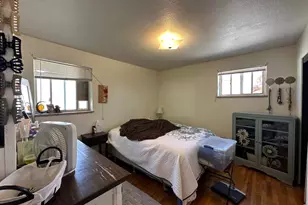 446 E 4th St, Loveland, CO 80537 - Photo 46