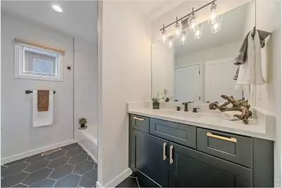 467 Harrison St, Denver, CO 80206 - Photo 32