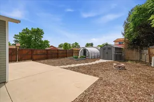 113 44th Ave, Greeley, CO 80634 - Photo 4
