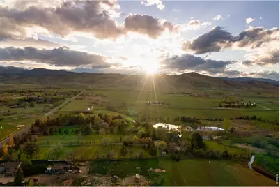 5575 Saint Vrain Rd, Longmont, CO 80503 - Photo 4