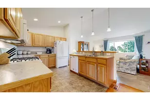 479 E 27th St, Loveland, CO 80538 - Photo 2