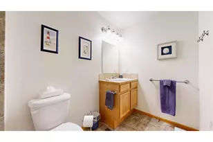 479 E 27th St, Loveland, CO 80538 - Photo 28