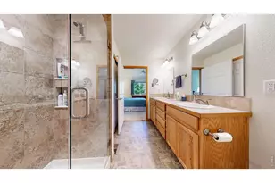 479 E 27th St, Loveland, CO 80538 - Photo 20