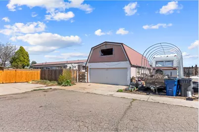 1220 Mackay Ct, Dacono, CO 80514 - Photo 2