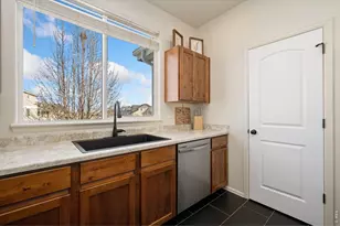 715 Mt Evans Ave, Severance, CO 80550 - Photo 10
