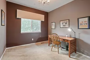 1115 Button Rock Dr, Longmont, CO 80504 - Photo 14