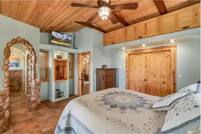 9201 Four Wheel Dr, Loveland, CO 80537 - Photo 18