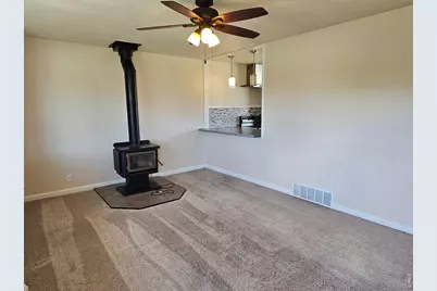 1162 Westview Dr, Sterling, CO 80751 - Photo 4